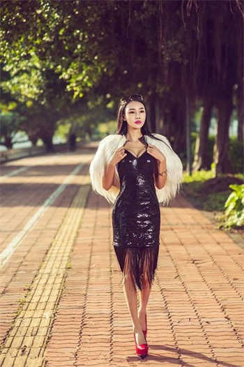 《苏雪与外卖员》