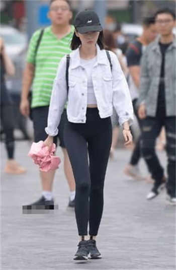 上司威胁开除丈夫蘑菇网