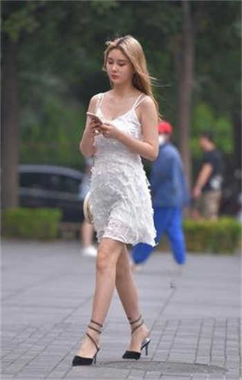 玩偶姐姐神明少女