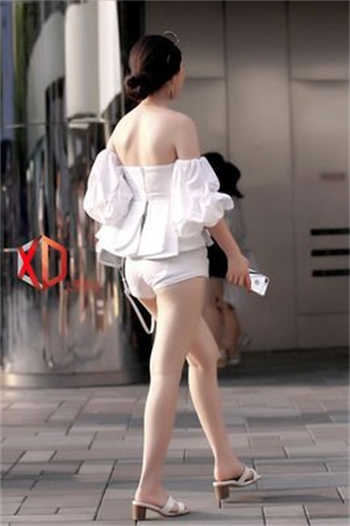 hazelmoore1对2