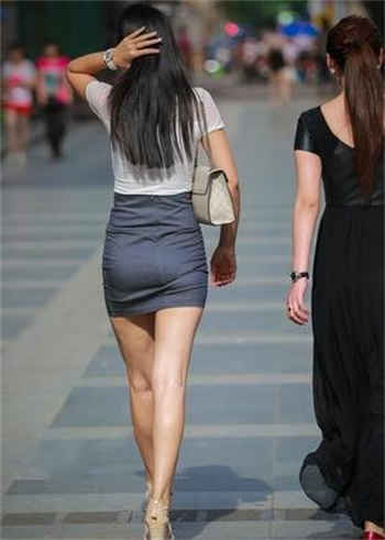 女主叫方雅男主叫老何