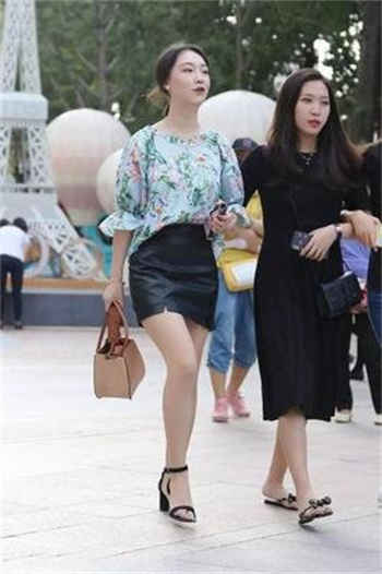 女子斩首文