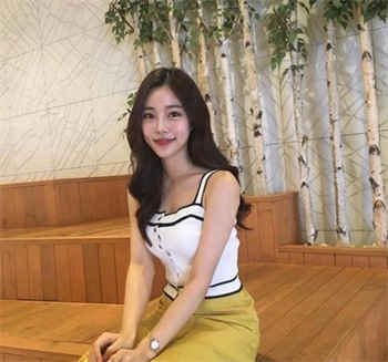 买车睡女销售员过程
