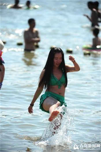 男女爱情动作图片视频