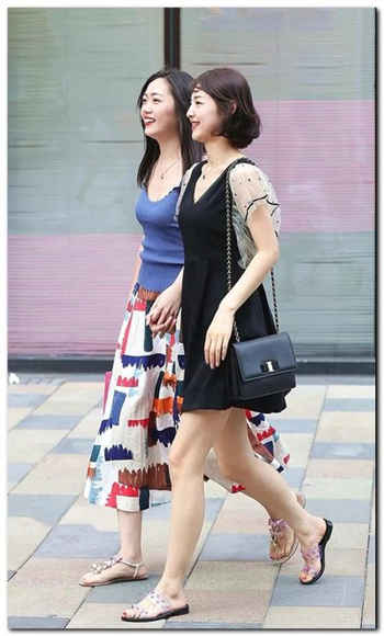 jk裙子底部的视角