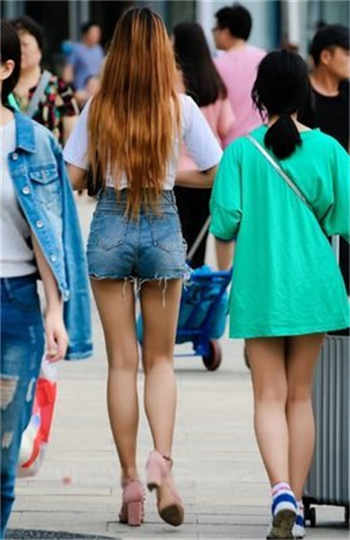 末世之小浣熊喜当爹