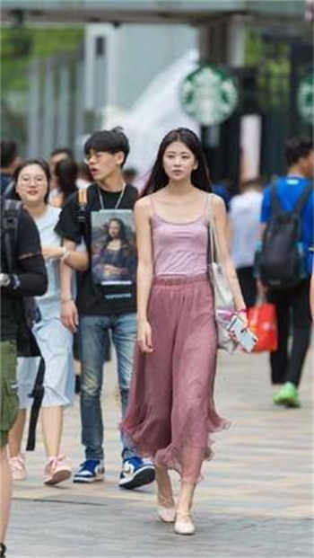 女家长爱上孩子班主任
