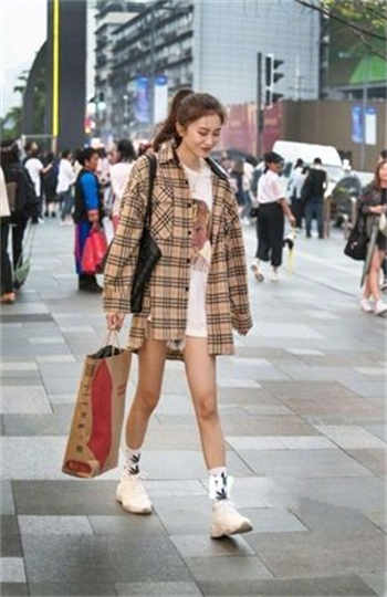 王姨与梅姨双开txt