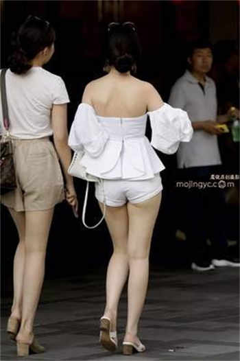 空间有色的视频qq号