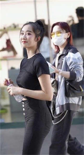 快手大玉儿baby第一部